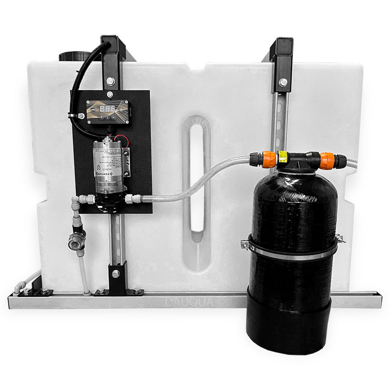 350 Litre Water Fed Pole System with 1 DI Vessel